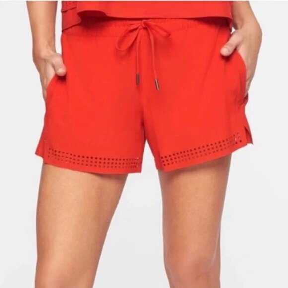 Athleta Baja Short 2.0 in Hibiscus Red Size 8 EXCELLENT CONDITION - Picture 1 of 8
